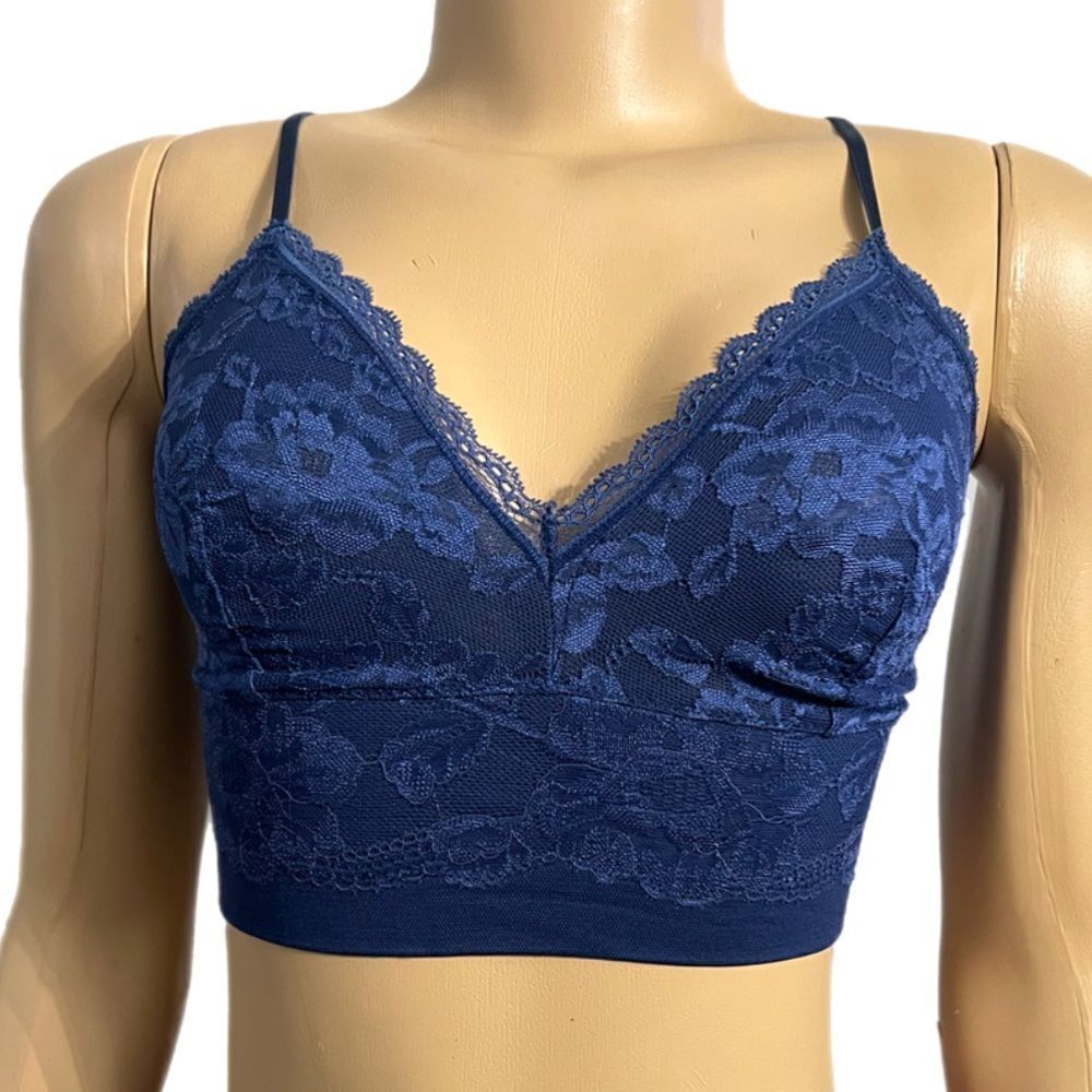 Victoria’s Secret The Lounge Unlined lace longline bralette bra